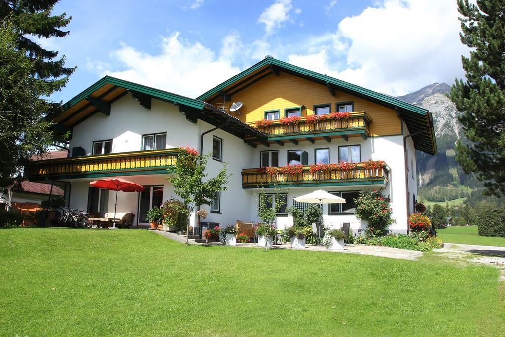 Apartmenthaus Dornroeschen Ramsau am Dachstein Exterior photo